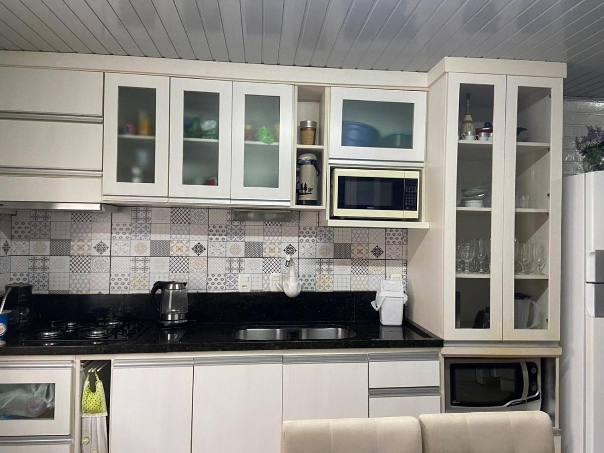 Casa Da Nica - 6 Pessoas - Perto Do Centro - Confortavel E Otimo Preco *